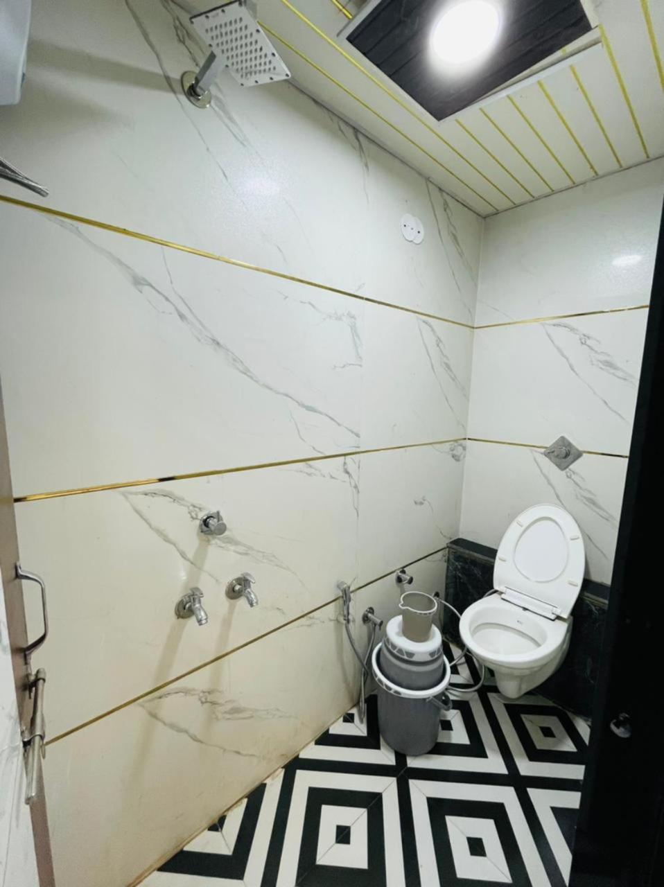 Hotel Shree Shyam Sharnam Godarpura Экстерьер фото